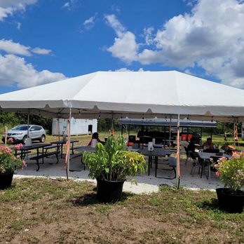 Redland Jerk Chicken - Outdoor dining area - Venues & Event Spaces Near Me - Miami, Florida Redland Jerk Chicken - Outdoor dining area - Venues & Event Spaces Near Me - Miami, Florida