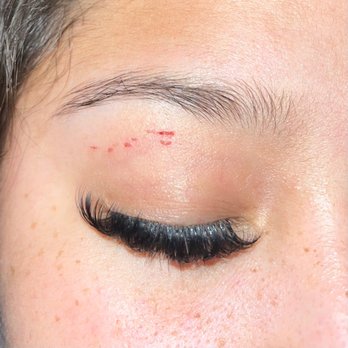 The Lash Lounge - Eyebrow - Threading Services Near Me - Kingwood, Texas The Lash Lounge - Eyebrow - Threading Services Near Me - Kingwood, Texas