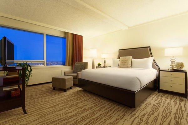 Fairmont Winnipeg by null