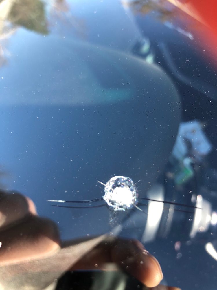 VERN DENHAM WINDSHIELD REPAIR Updated August 2024 16 Photos 737 W