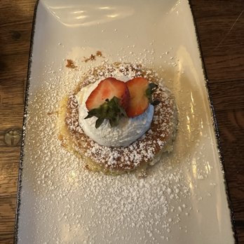 The Pinery - Brown butter cake - American Near Me - Orlando, Florida The Pinery - Brown butter cake - American Near Me - Orlando, Florida