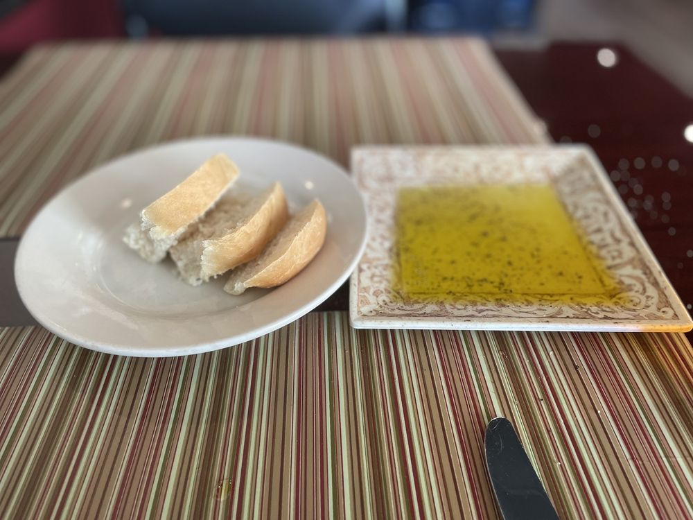 Oliva Italian Eatery