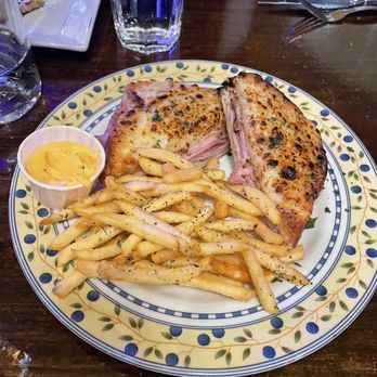 Creperie Bouchon - Croque monseur - French Near Me - Asheville, North Carolina Creperie Bouchon - Croque monseur - French Near Me - Asheville, North Carolina