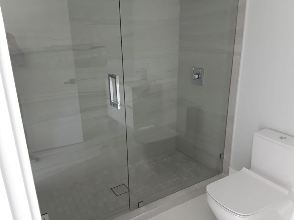 Slide of Michaelangelo Construction Group