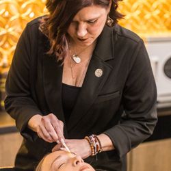 Salon St. Louis