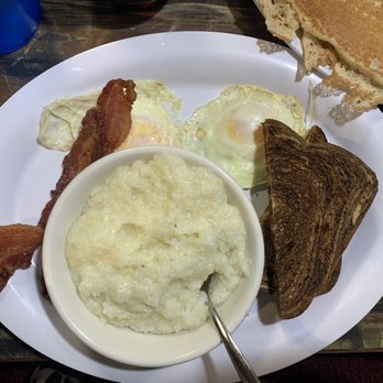 Billy Gail's - Ozark - Grits Combo - American Near Me - Ozark, Missouri