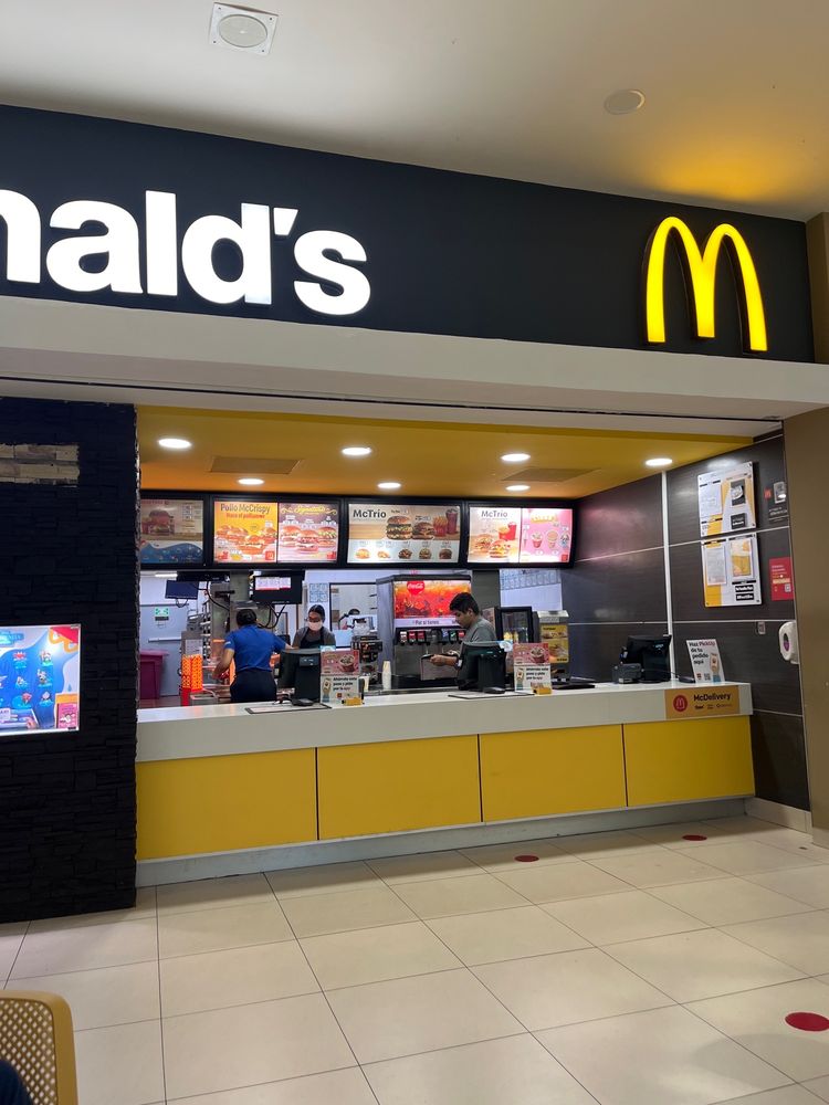 MCDONALD’S - Paseo de los Cocoteros 85, Nuevo Vallarta, Nayarit, Mexico ...