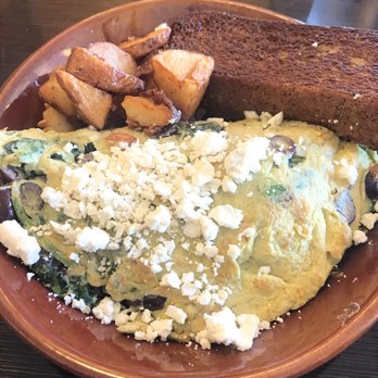 Emle's Restaurant - The Great Greek omelet, red potatoes, banana bread - American Near Me - Northridge, California