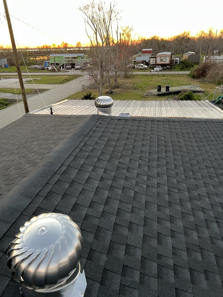 Slide of No Limit Roofing