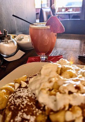 Crave Kitchen & Cocktails by null