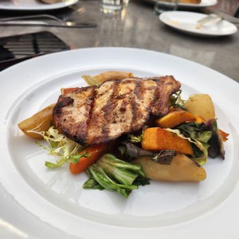 Wildwood Kitchen & Bar - New American Near Me - Sacramento, California Wildwood Kitchen & Bar - New American Near Me - Sacramento, California