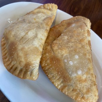 El Valle Tipico - Empanada de queso - Dominican Near Me - The Bronx, New York