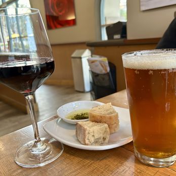 California Pizza Kitchen - Happy Hour January 2025 - Pizza Near Me - Pasadena, California