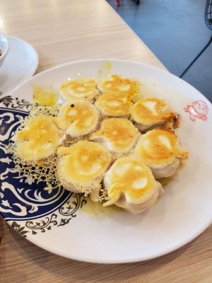 Mama Dumplings - (Saint Jean) by null