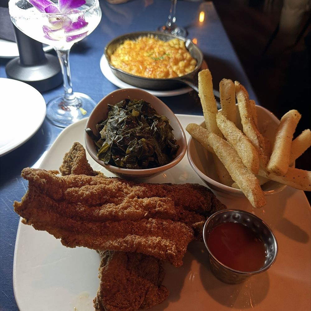 SavannahBlue - Catfish Plate - New American Near Me - Detroit, Michigan SavannahBlue - Catfish Plate - New American Near Me - Detroit, Michigan