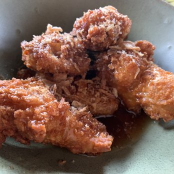 Kin Long Beach - Fried chicken wings - Thai Near Me - Long Beach, California