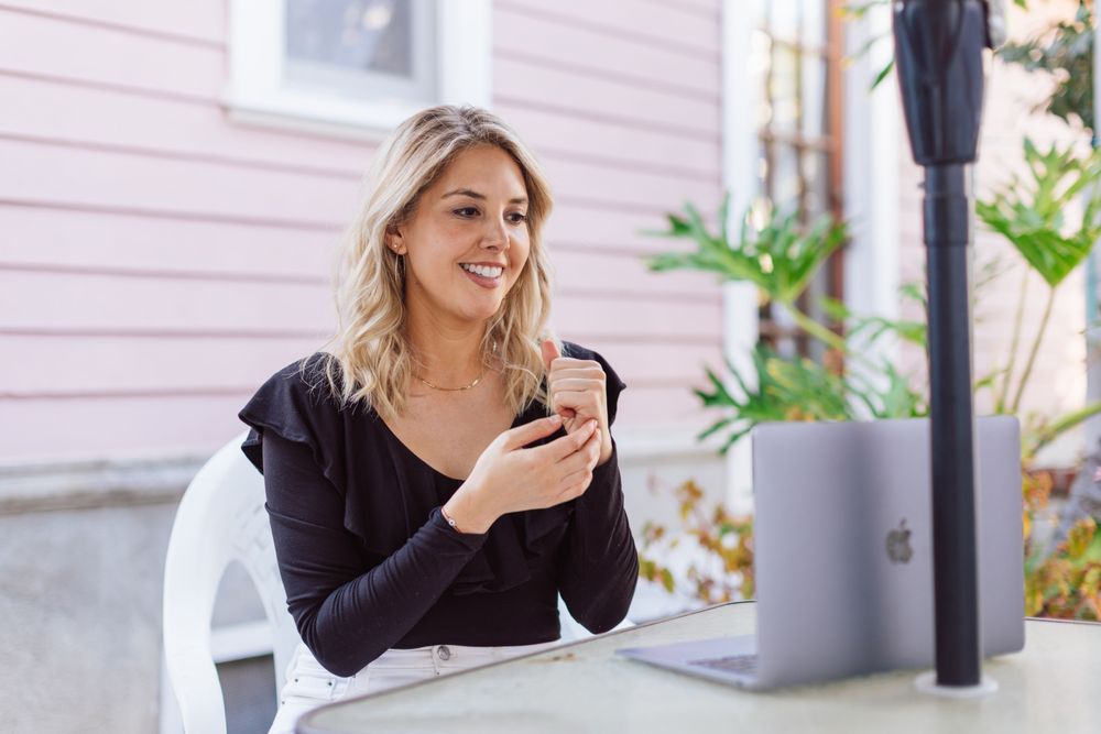 Cathecita Holistic Wellness Logo