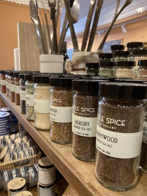 Con' Olio Oils & Vinegars by null