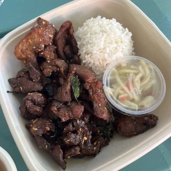 Thai Mee Up - Short ribs - Food Trucks Near Me - Kahului, Hawaii