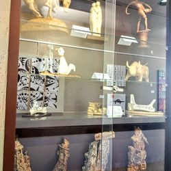 El Dorado of Sun City - Beautiful wood carvings and silver work in the art gallery