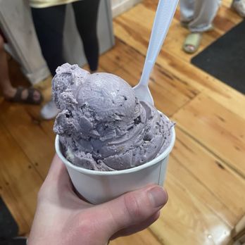Big Daddy's - Ice Cream & Frozen Yogurt Near Me - Ogunquit, Maine