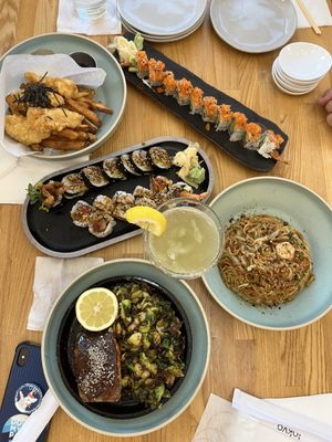 Tokyo Cafe by null