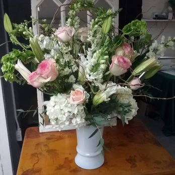 Creative Floral Designs by Helene - Florists Near Me - San Antonio, Texas