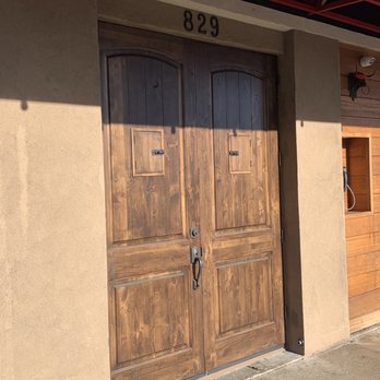 Blind Ox - Business address (but not an entry) - Tapas/Small Plates Near Me - Honolulu, Hawaii