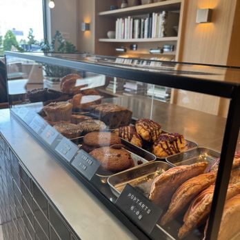 Deeply Coffee - Coffee & Tea Near Me - Winter Garden, Florida