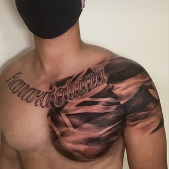 Skin Design Tattoo - Honolulu - Hawaiian flag chest&shoulder piece also re colored my Kanakaoluna! - Tattoo Near Me - Honolulu, Hawaii