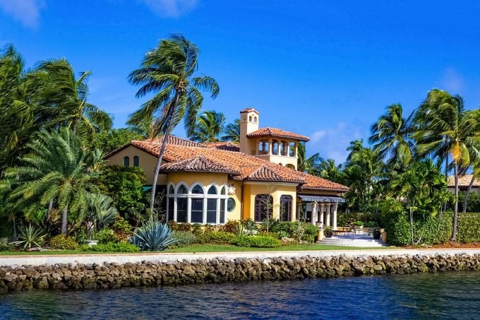 Slide of Reliable Roof Pros