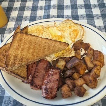 Buford's Family Restaurant - Breakfast & Brunch Near Me - Groton, Connecticut
