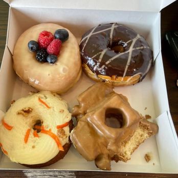 Donut Friend - Donuts Near Me - Los Angeles, California Donut Friend - Donuts Near Me - Los Angeles, California