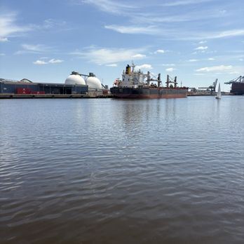 Cape Fear Riverboats - Port, container ship loading. - Boat Charters Near Me - Wilmington, North Carolina Cape Fear Riverboats - Port, container ship loading. - Boat Charters Near Me - Wilmington, North Carolina