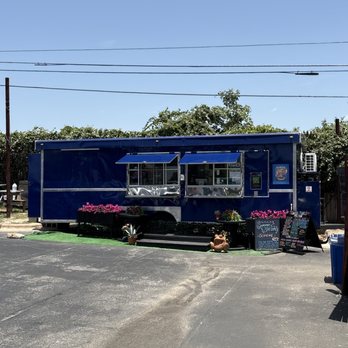Tlakua Tako - Truck - Food Trucks Near Me - Austin, Texas Tlakua Tako - Truck - Food Trucks Near Me - Austin, Texas