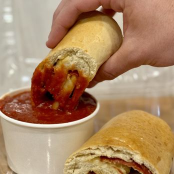 Gemini Coffee & Eats - Coffee & Tea Near Me - Urbana, Ohio