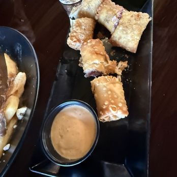 Gillians Irish Pub - Reuben rolls - Burgers Near Me - Dunn, North Carolina