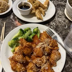 Pho Yes - C02. Sesame Chicken