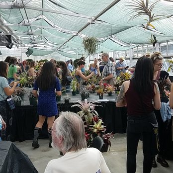 Matthaei Botanical Gardens - The succulent plant show crowd - Botanical Gardens Near Me - Ann Arbor, Michigan Matthaei Botanical Gardens - The succulent plant show crowd - Botanical Gardens Near Me - Ann Arbor, Michigan