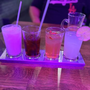 Madres Brunch - Agua flight horchata, hibiscus, strawberry,lime with cucumber - Breakfast & Brunch Near Me - Riverside, California
