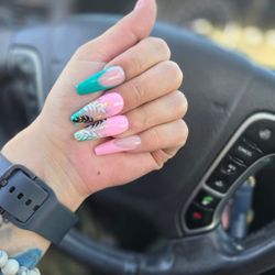 Linda Nails - Summer time nails