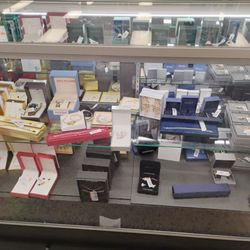 Ross Dress for Less - Jewelry counter