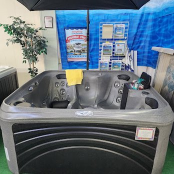 Yakima Watermill - Hot Tub & Pool Near Me - Union Gap, Washington