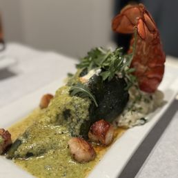 Special: stuffed poblano with lobster and scallops, risotto and veggies on the side
