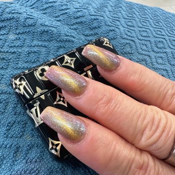 Crystal's Nails & Spa - Sandy design - Nail Salons Near Me - Lakeside, California