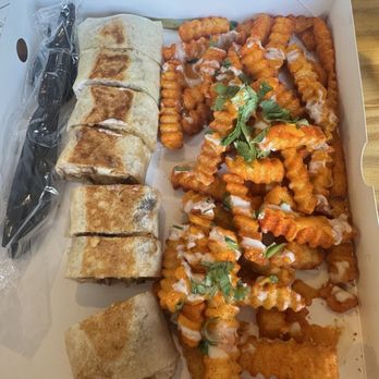 Salam’s Grill - Food Trucks Near Me - Austin, Texas Salam’s Grill - Food Trucks Near Me - Austin, Texas