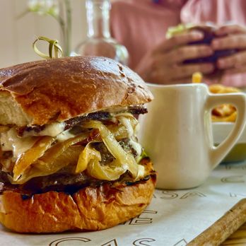 Casa Me - Burger - Italian Near Me - Westport, Connecticut