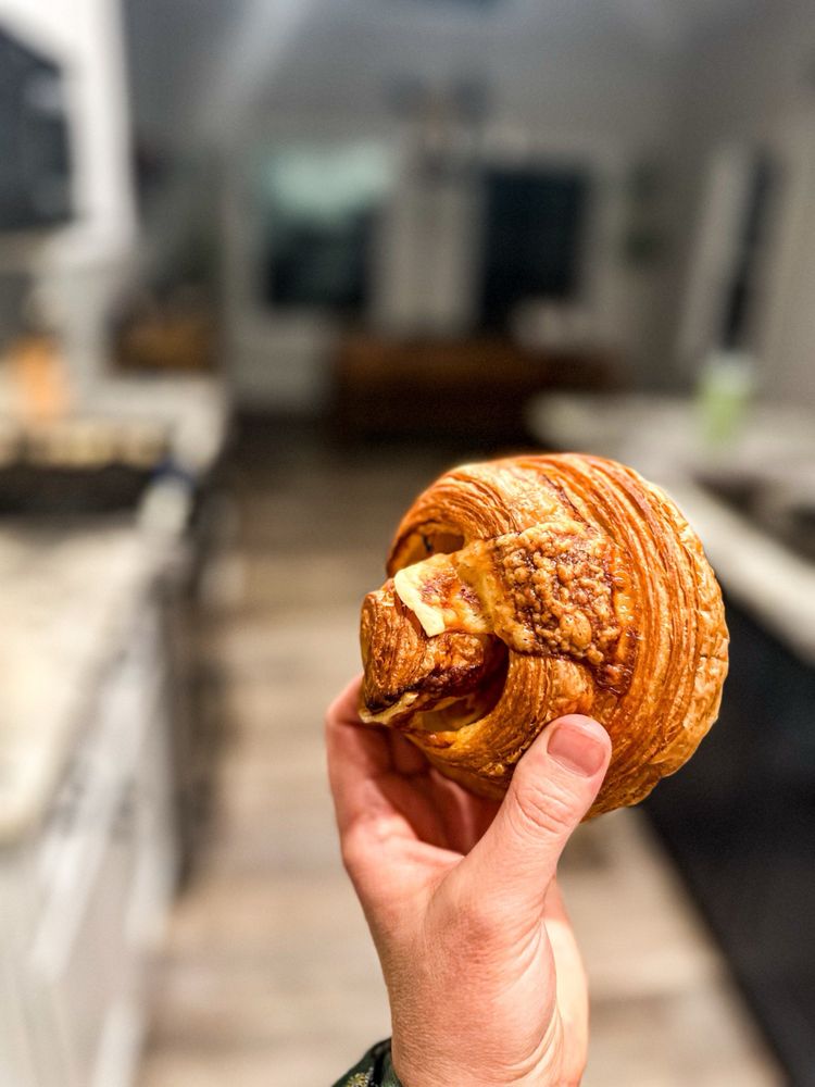 BOBBY BOY Updated October 2024 591 Photos & 196 Reviews