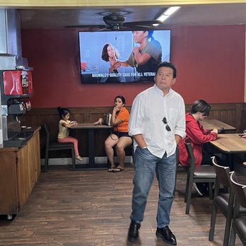 Best Bar-BQ - Dining area - Barbeque Near Me - Santa Paula, California