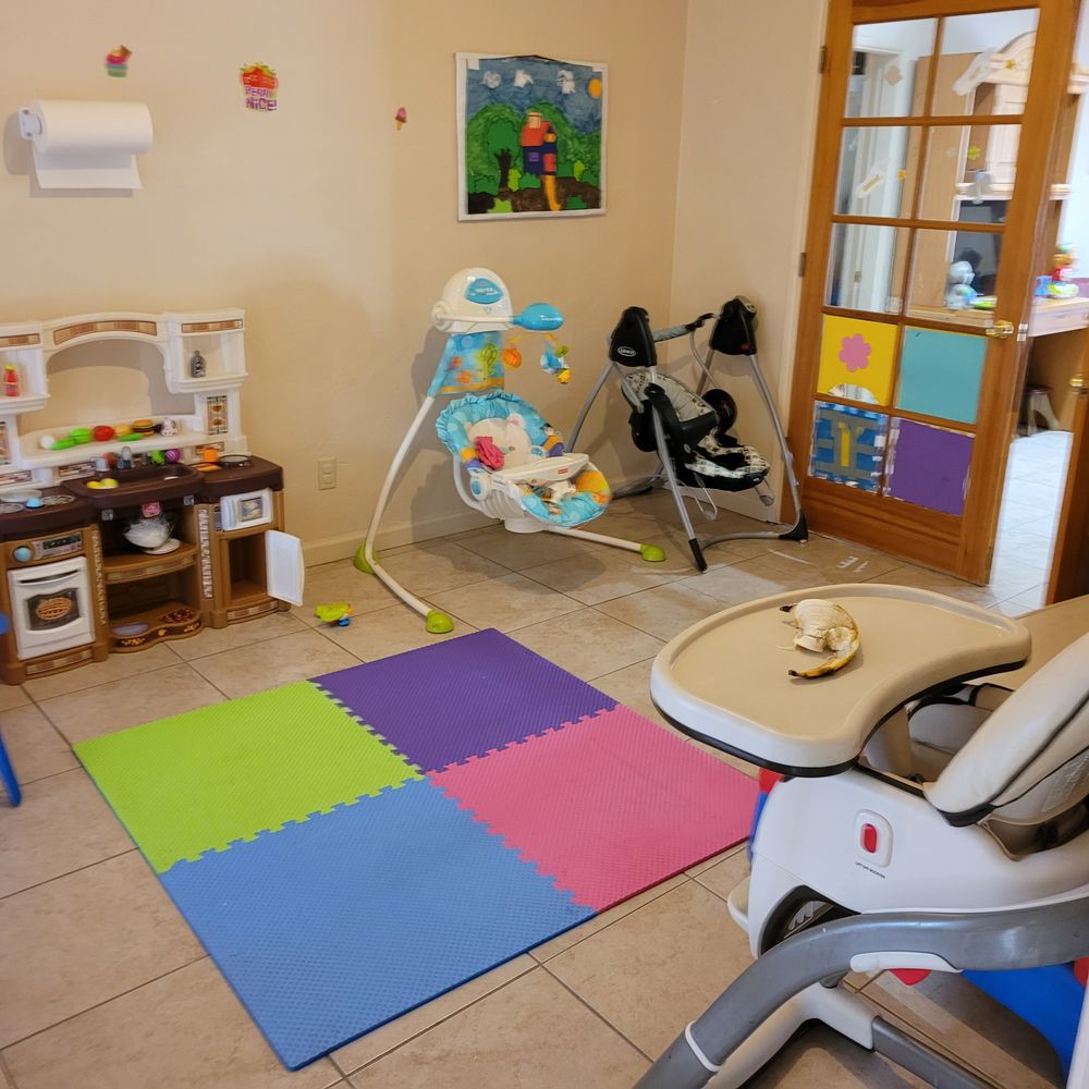 Luz Del Milagro Day Care - childcare center in Tucson, AZ